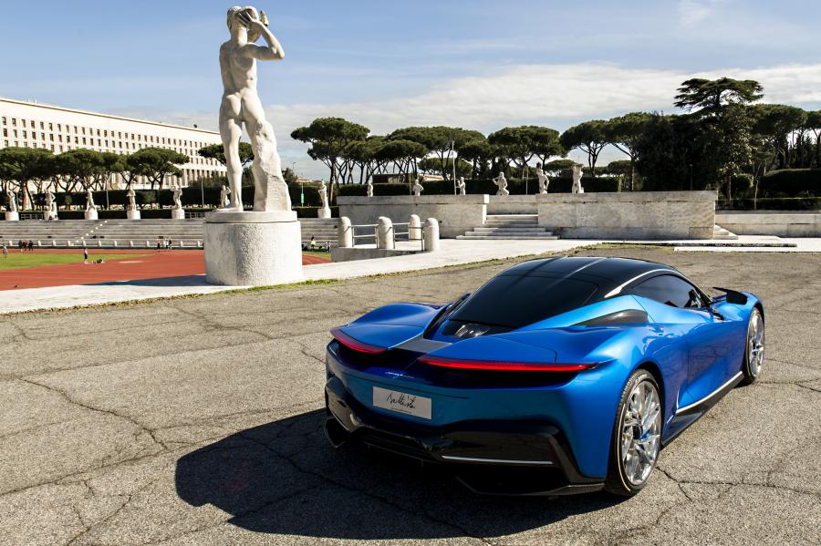  Pininfarina Battista Iconica 2019 года  (фото 22 из 25)